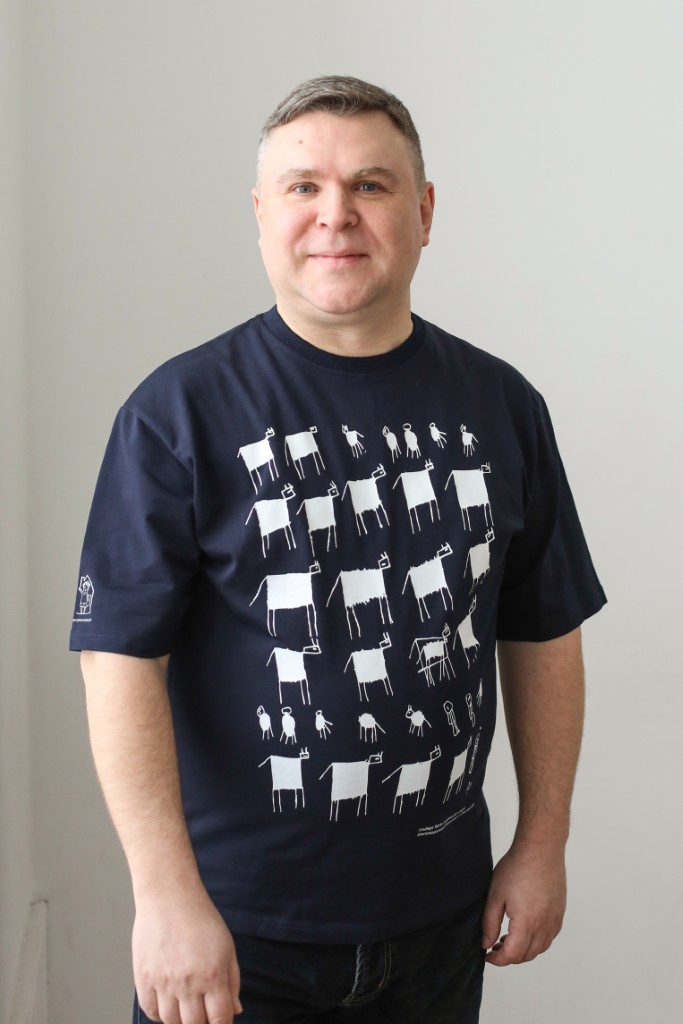 Александр Плотников