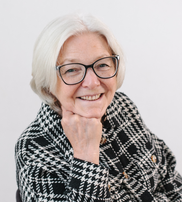 Мария Островская, открытие проекта Глубоко внутри